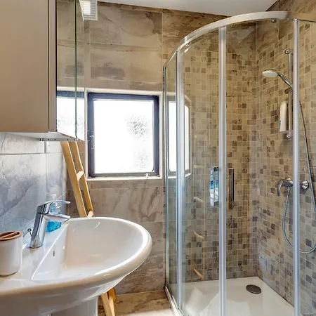 Διαμέρισμα Cosy 1br Penthouse With Terrace, Great Location Gzira